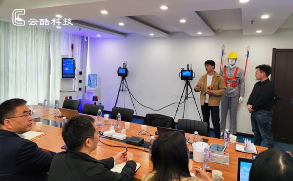 1758607457212005665.jpg 0.jpg